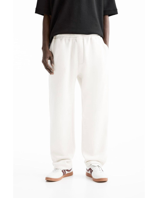 PULL&BEAR Sweatpants, White Straight-leg joggers For Men's PULL&BEAR Sweatpants, White Straight-leg joggers For Men's