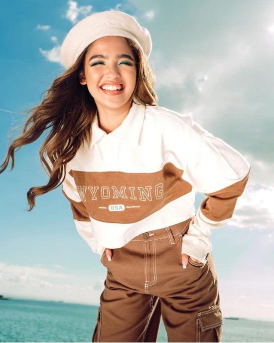 H&M Shirt, Cropped Rugby Women Shirt H&M Shirt, Cropped Rugby Women Shirt